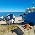Wczasy Nad Jeziorem Nyaraló Jezierzany