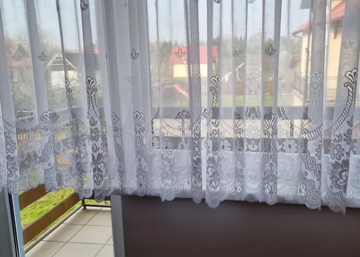 別荘 Dom Nad Jeziorem Jezierzany