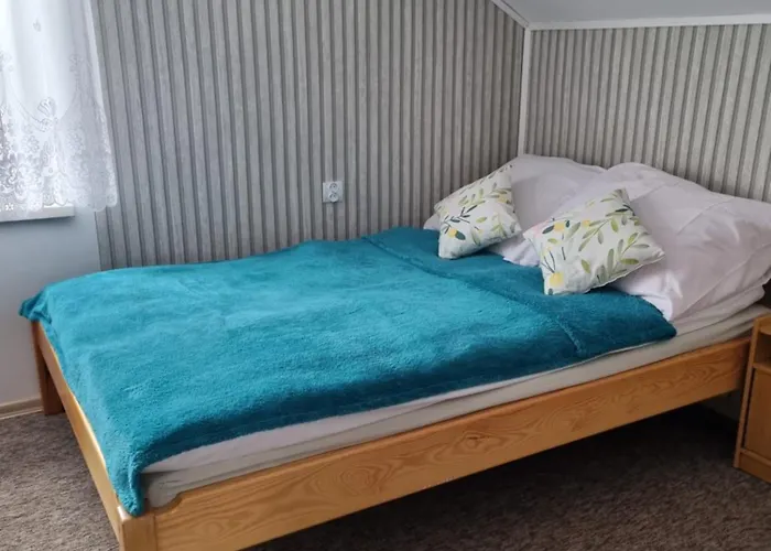 別荘 Dom Nad Jeziorem Jezierzany